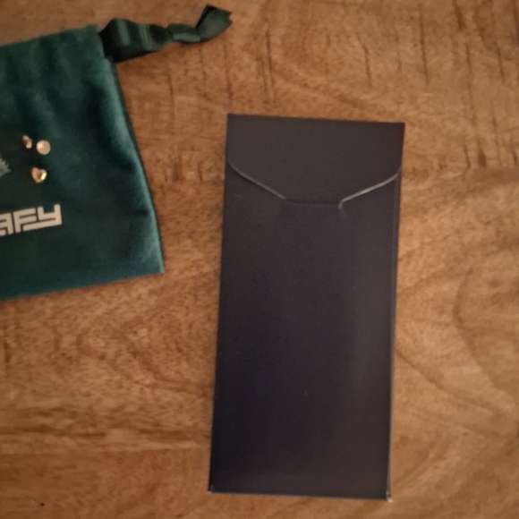 EFFY Locket Pendant Charm Necklace - Picture 2 of 4